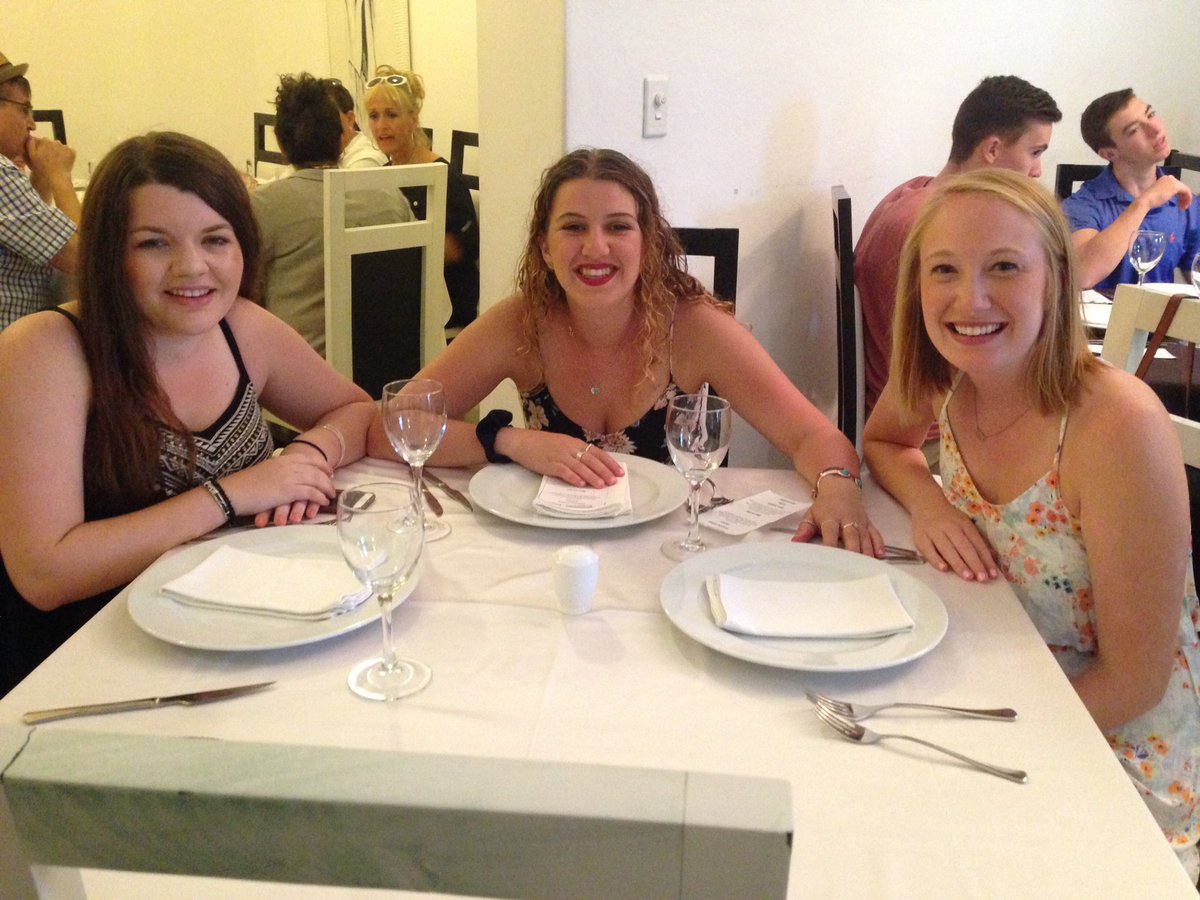 KSBStudyAbroad's tweet photo. Dinner #busc272 https://t.co/zvT0m4KBGi
