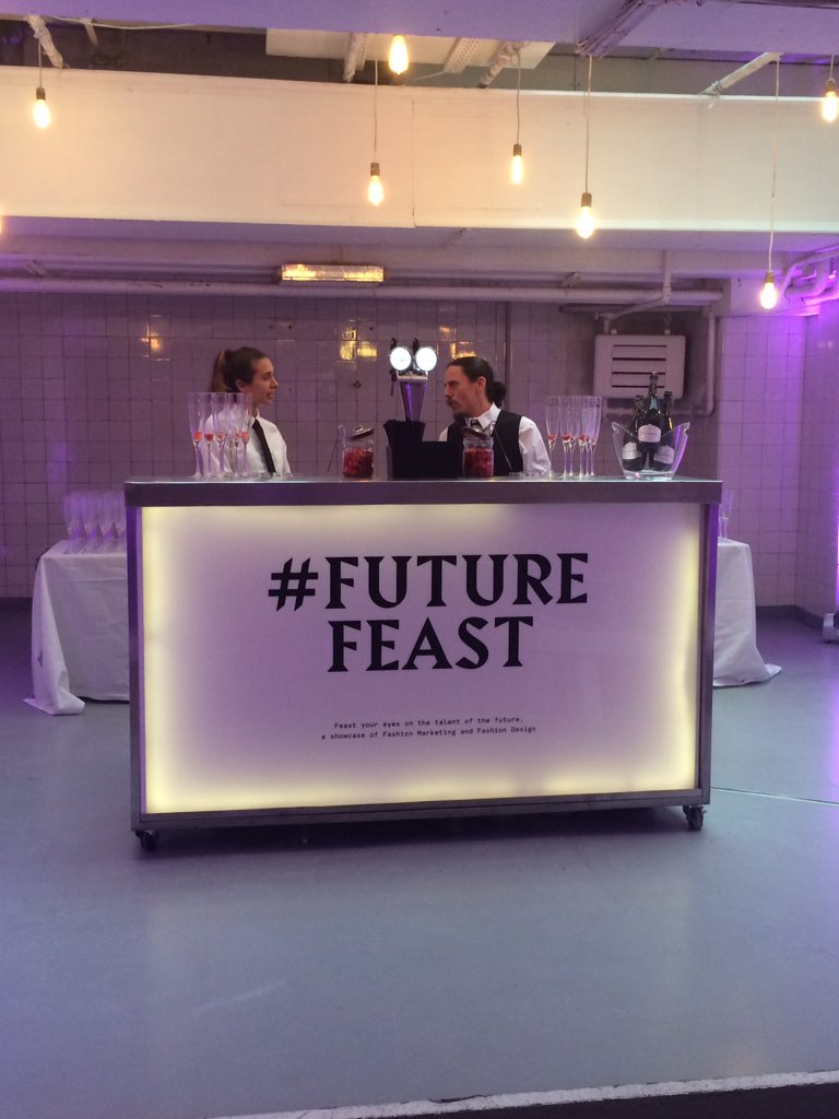 Frizzenti_Tom's tweet photo. A great night off fizz for #futurefeast catwalk show... #Frizzenti making sure the night was a success #fizzontap https://t.co/pFuaEZbZvY