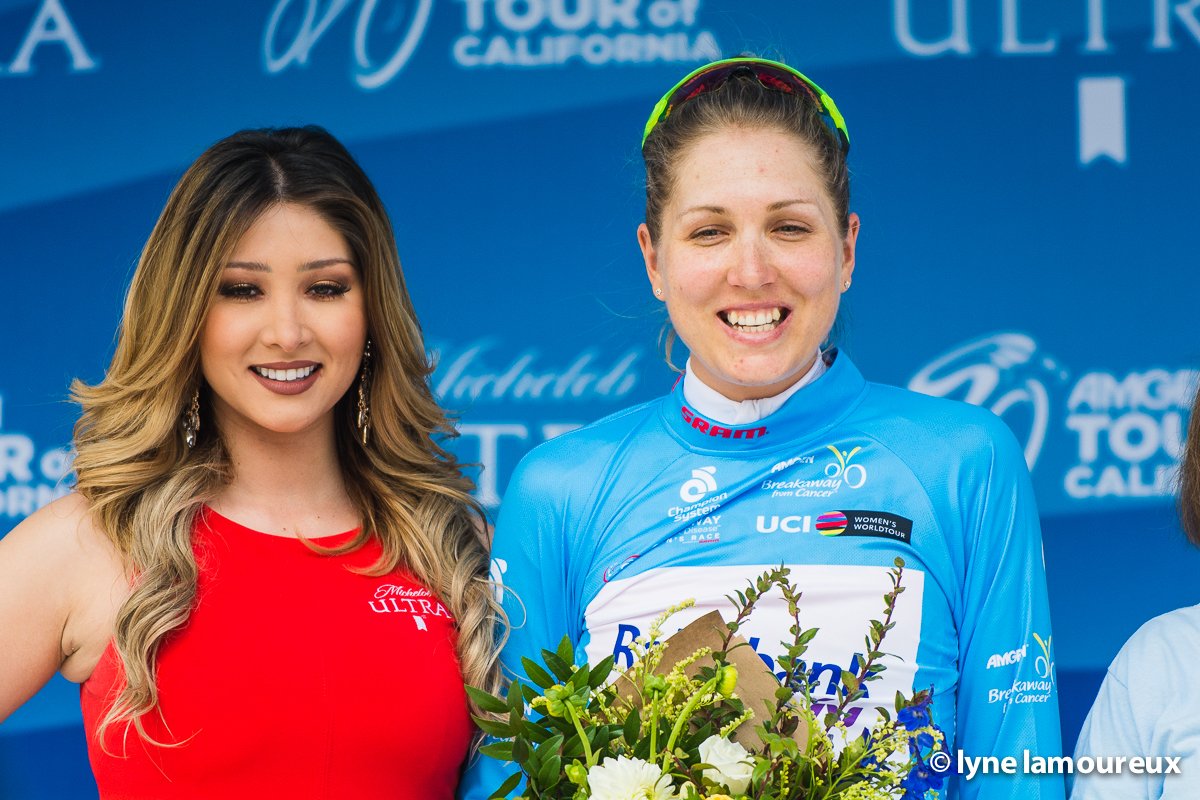 .<a href="/SharaGillow/">Shara Marche</a> of @RaboLiv  gingerly put on the Most Courageous jersey after crashing  #amgentoc #UCIWWT