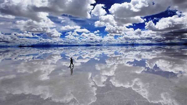 Jetsetter_'s tweet photo. What happens after it rains on salt planes https://t.co/U4cg4TedJG