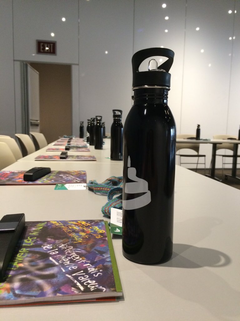 LisePinkos's tweet photo. Prête à lancer la toute première École des droits de la personne! Collaboration entre #AuMCDP #2idhp & #USB. https://t.co/8PBd7NVyhd