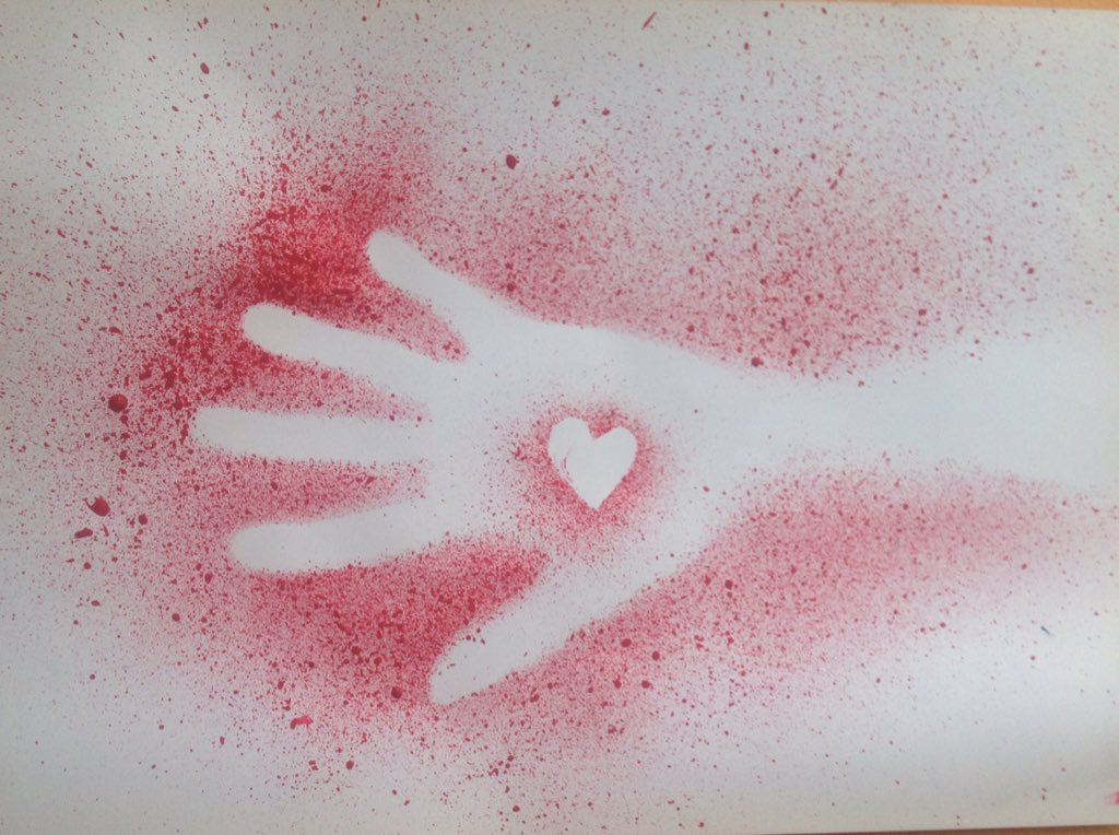 AmnistiaLara's tweet photo. Que tus manos y tu corazón trabajen con amor por los DDHH #TodosTenemosDDHH https://t.co/wTVH1CIll5