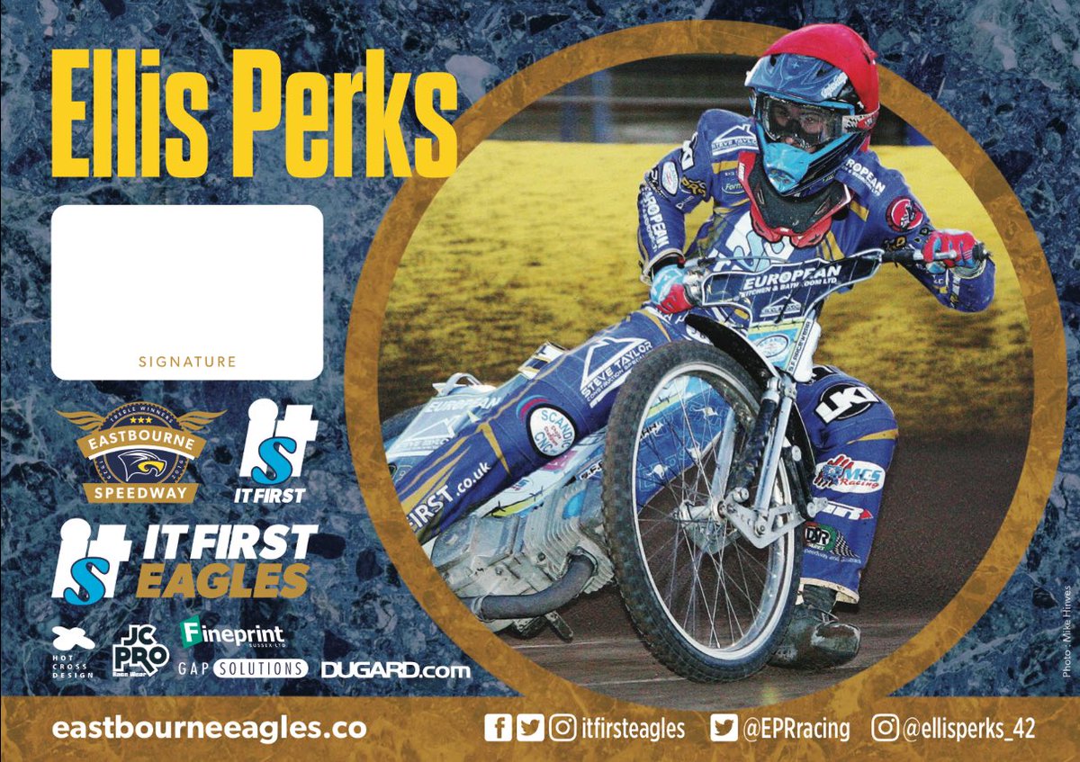 New rider cards on there way @EPRracing in action here collect yours at our next home meeting Saturday!