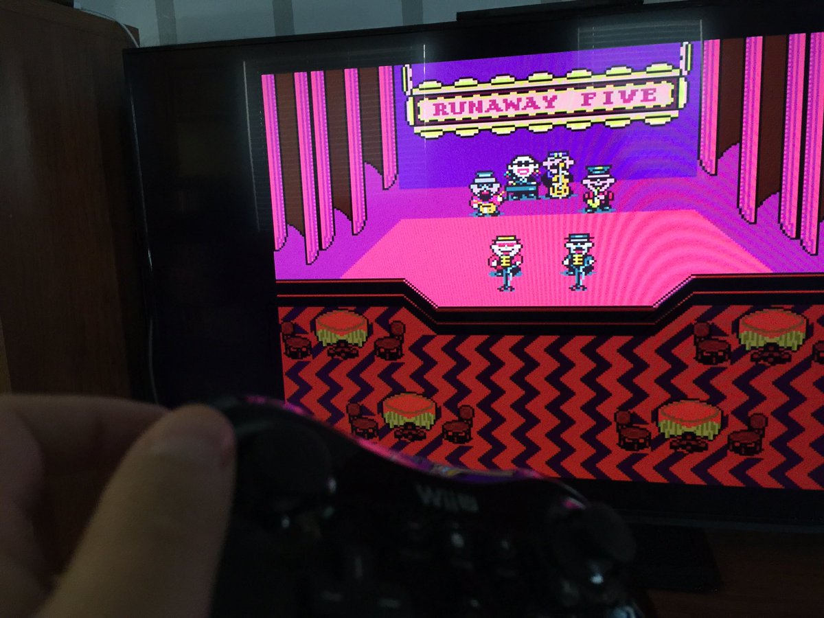 Gamelyn_Games's tweet photo. I'm totally at this concert right now and it's rockin! #RunawayFive #Earthbound https://t.co/qO9x0H60aF