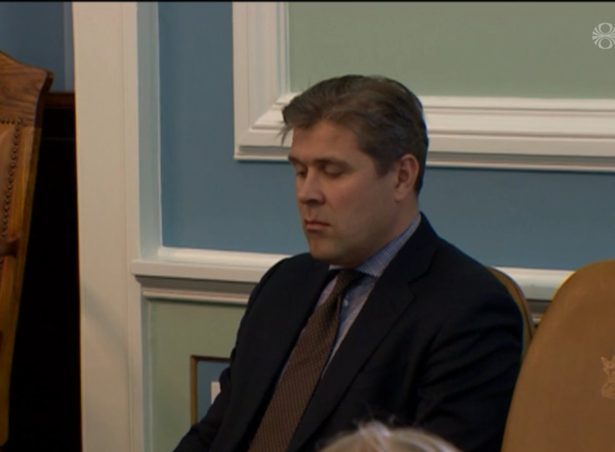 Þegar maður frétti að Sigmundur Davíð væri kominn aftur