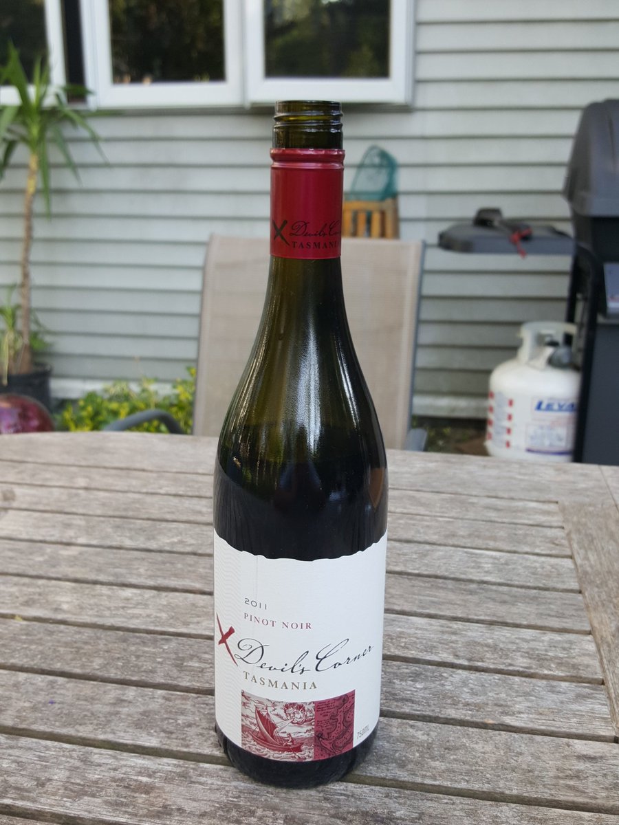 First Tasmanian Pinot Noir did not disappoint!! #tasmanianwine #pinotnoir #may24wknd #delicious