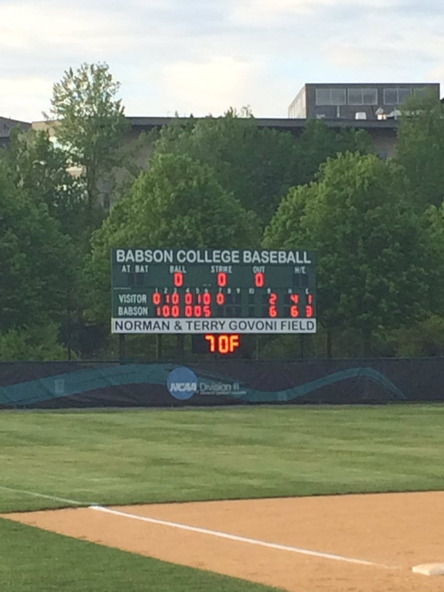 A great game on a great day of baseball at Babson. A 5 run 6th and a complete game from Billy Seidl for another W