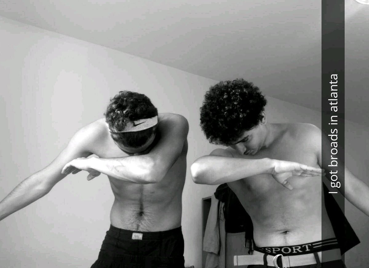 cerealchiller13's tweet photo. #dab #watchmedab https://t.co/vzKpPVxDZa