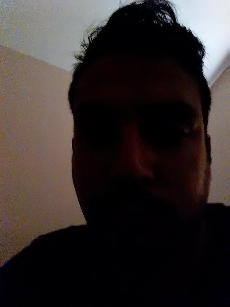 ChefMikal's tweet photo. First official selfie of the new era https://t.co/UnfssynG0A