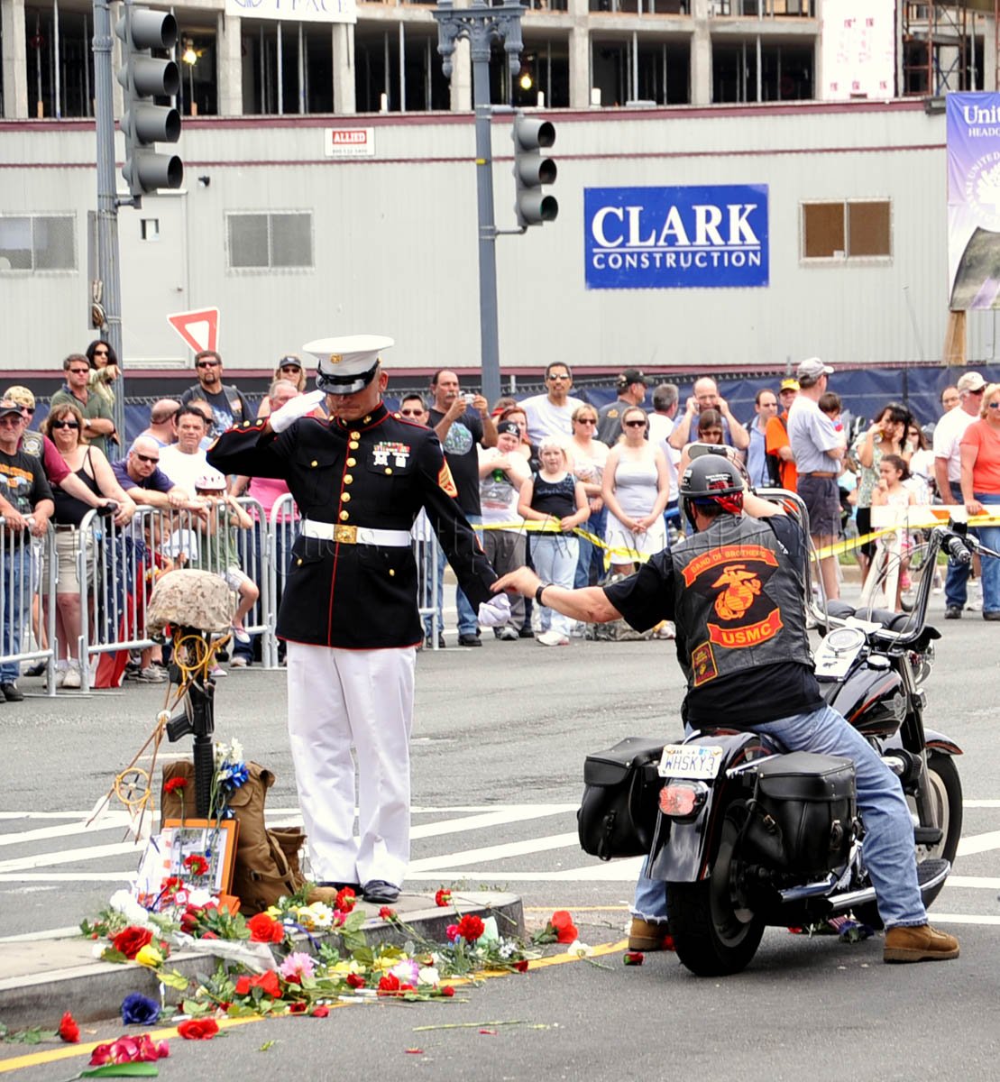 Patrickmag12chu's tweet image. #TimChambers #SalutingMarine 
youtube.com/watch?v=XlowN6…
@robertpatrickT2 @SealOfHonor @TMFoundation @op_hawkeye