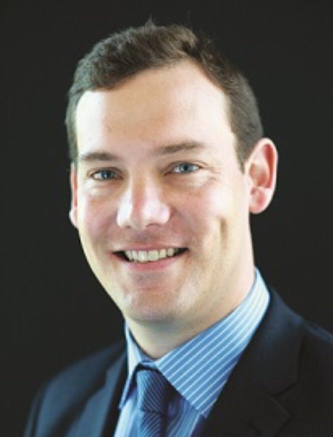 apaphysio's tweet photo. We are thrilled to announce @PhilCalvert as @apaphysio National President from 2017 #physio https://t.co/R52FsjuVgt https://t.co/yMnNxayCyq
