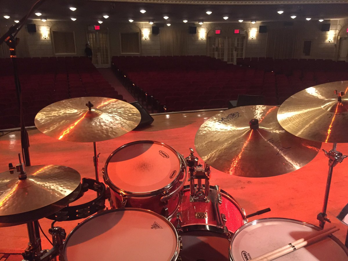 Doors about to open at @TownHallNYC.