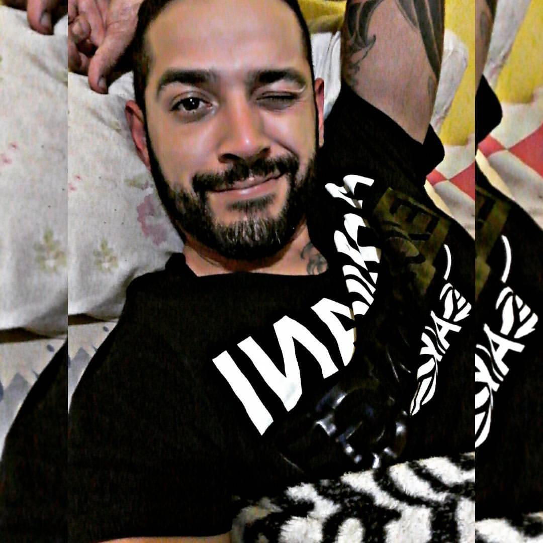 E minha sexta se resumi assim.... #descaso #noitepranos #nopiu (@ São Paulo) 4sq.com/1syo13n