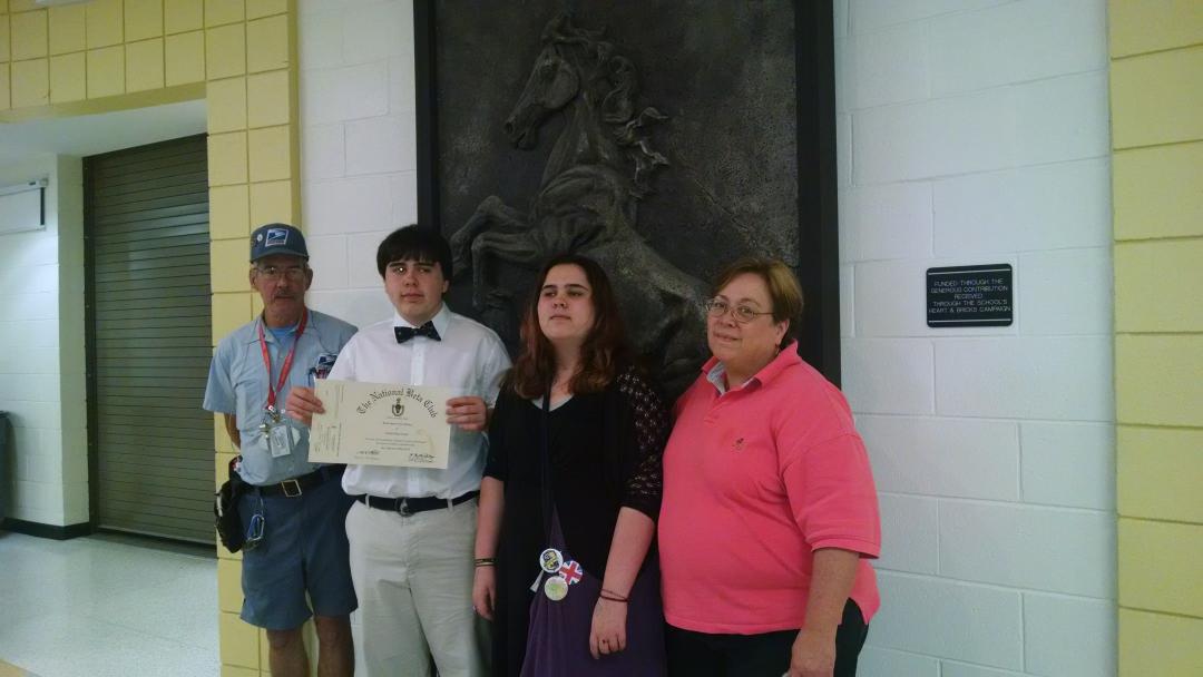 DarkHorseDoc's tweet photo. #DarkHorses excel @betaclub #CHSBeta, leadership &amp; service. Veteran Beta's, Newbie Beta's, and Family Beta's. https://t.co/KKKEBWQxNO