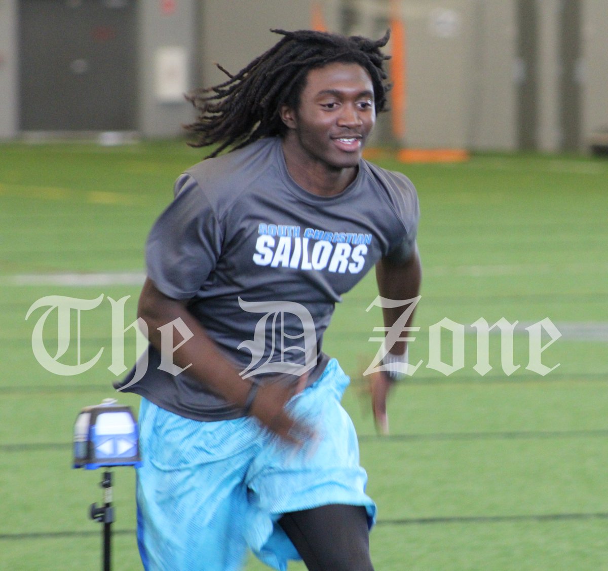 TheD_Zone's tweet photo. South Christian 2017 CB/WR Tariq Williams visits Findlay, Miami Ohio, and Penn St this week  https://t.co/oE5oYtGOek https://t.co/WAMsJM5Vkl