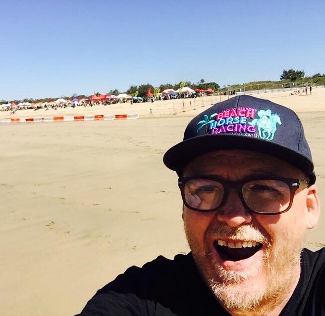 beachracing1's tweet photo. The Blokesworld Beach Beer Garden is back in 2016 https://t.co/gSV3jZ7llU