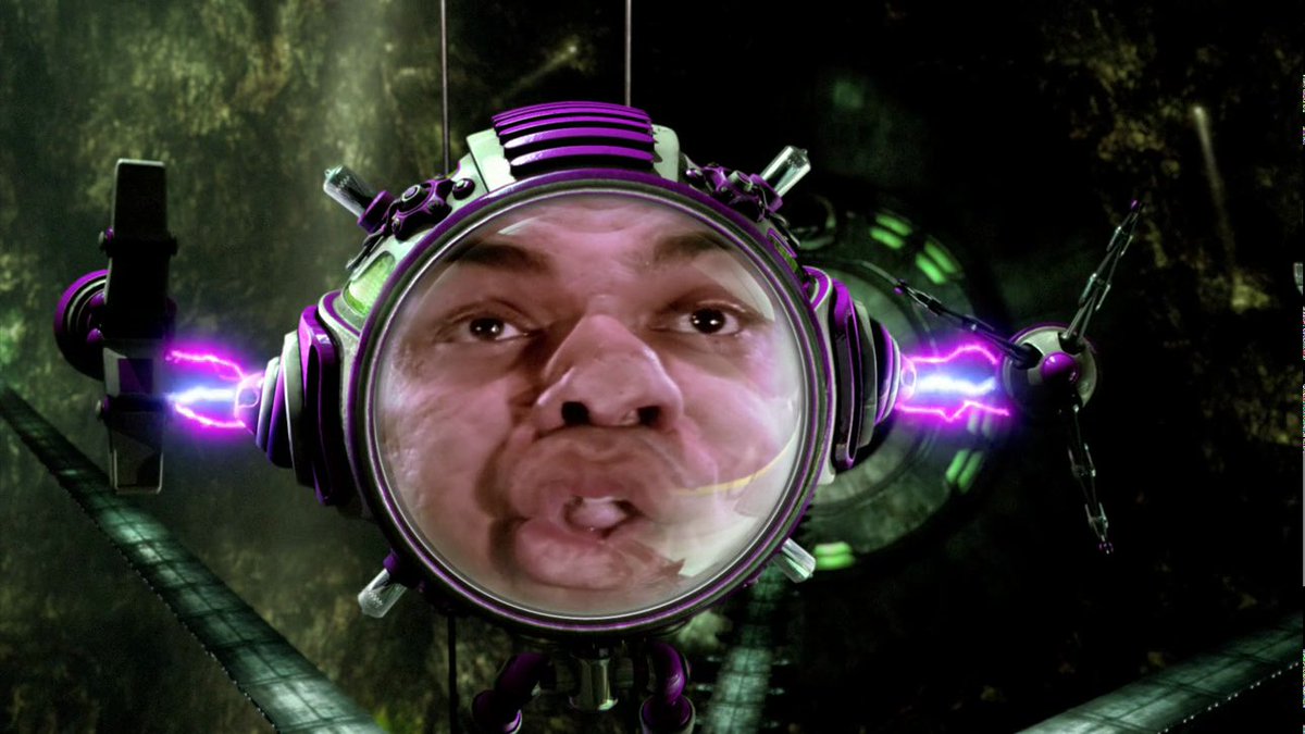 devoidlaura's tweet image. where is the difference