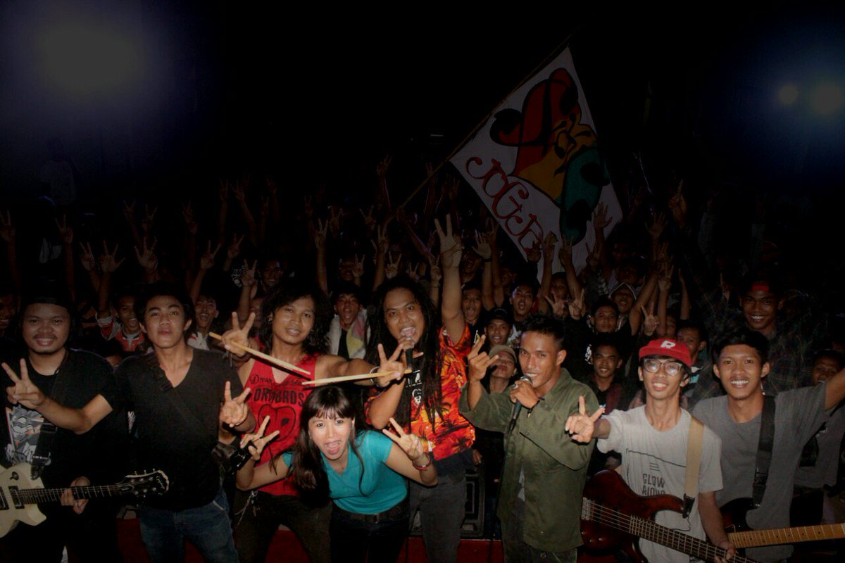 <a href="/Perahukaret_YK/">PERAHU KARET REGGAE</a> #KulonProgo #22mei #perahukaretFamily