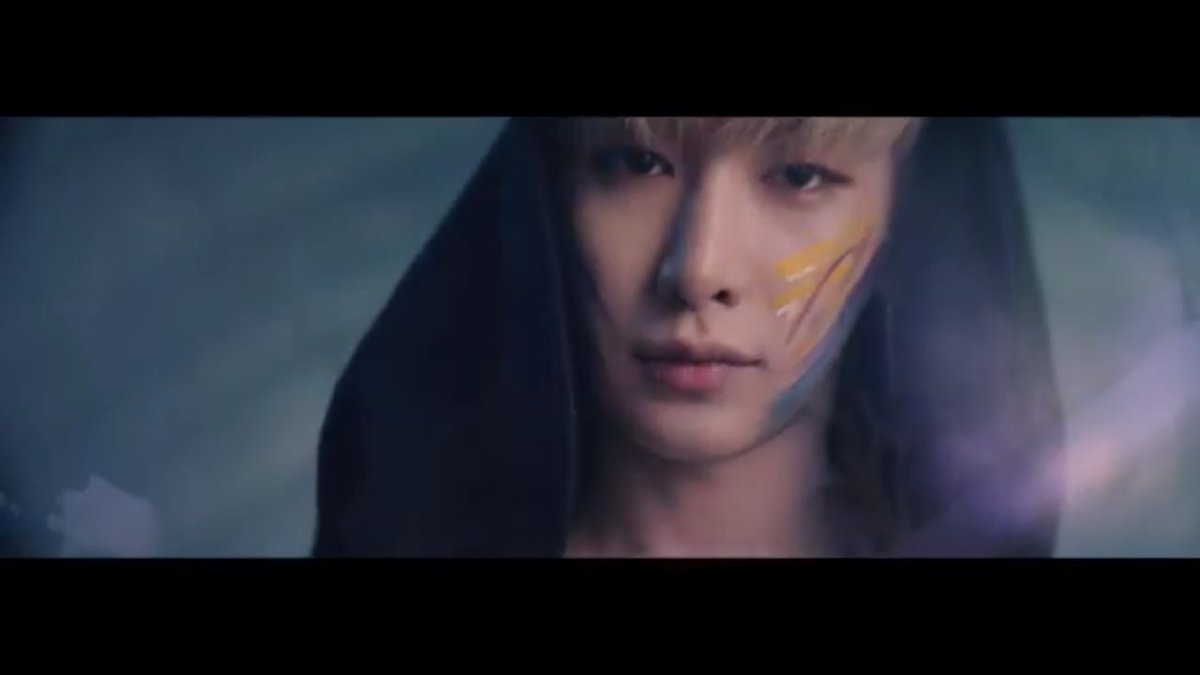 bangchanope's tweet photo. @arirang_ASC @OfficialMonstaX why wonho looks so handsome im crying over this #MVTalk #ALLIN #MONSTAX_ASC https://t.co/jLGEWmstep