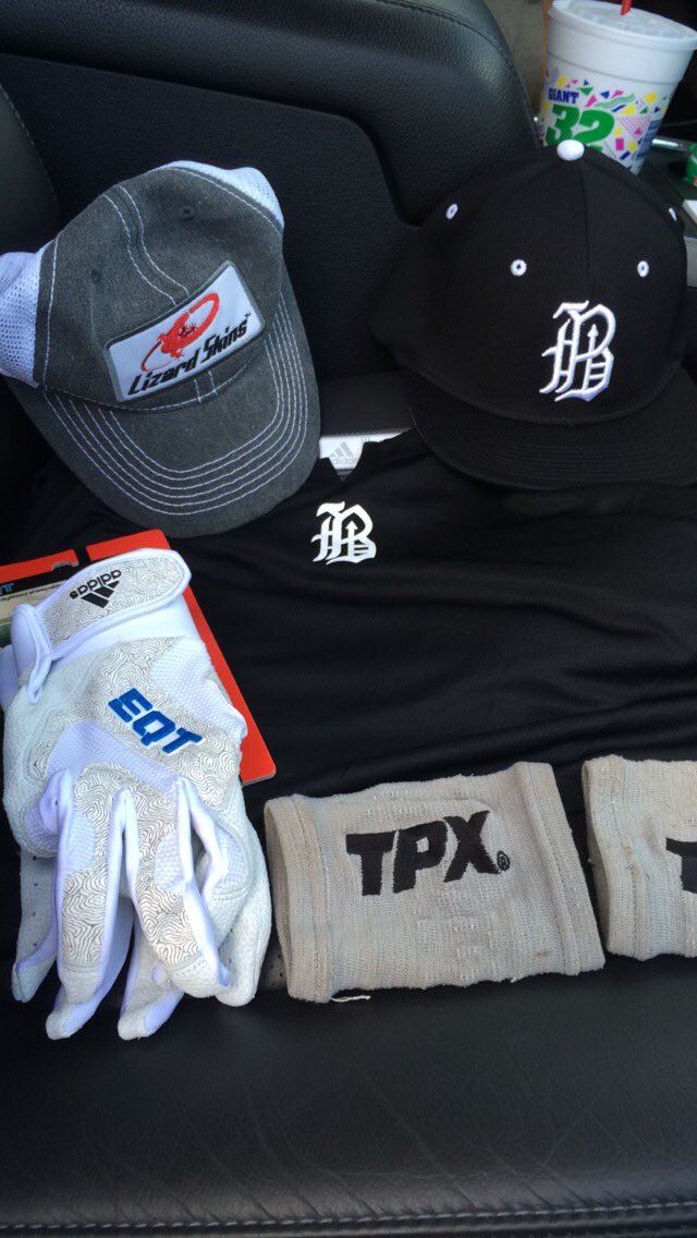 ryanchapa02's tweet photo. Looking forward to a great summer! @ExposLue @ExposAutrey https://t.co/CDZuDrNVbI