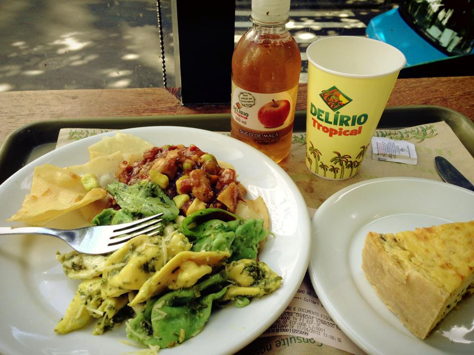 RioPlace's tweet photo. Maior e melhor "menu" de comida vegana do Rio: DELÍRIO TROPICAL  https://t.co/2XGBrBzWxV | Lavoura própria orgânicos https://t.co/1ZfXwQSkWK