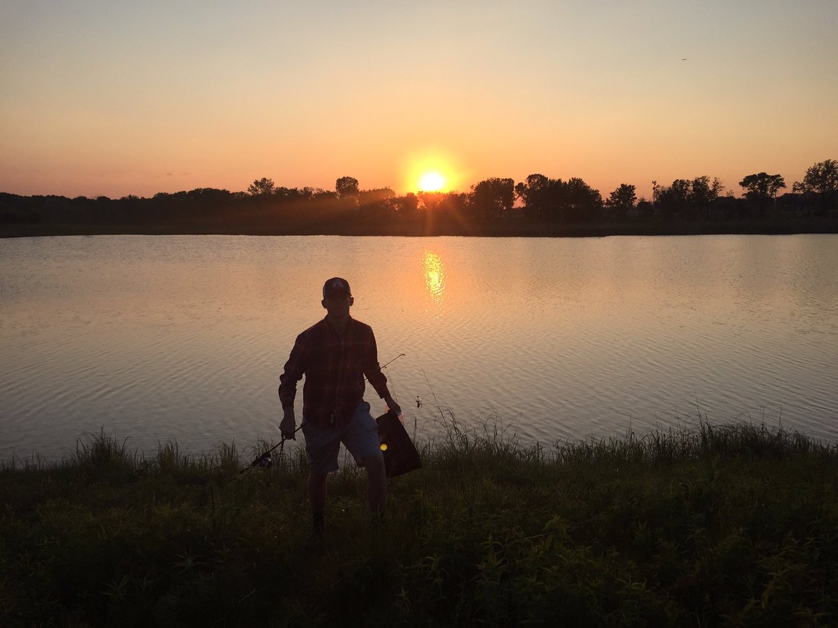 catchinghogs's tweet photo. Every fisherman has their own favorite spot #fishing #views https://t.co/MaR6Pi0lbI