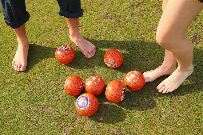 Manning Bowls Club WA honour <a href="/JackAttackBowls/">Jack Attack</a> organizers Kate Douthie and Matthew Mitchell bit.ly/1NIlCgD