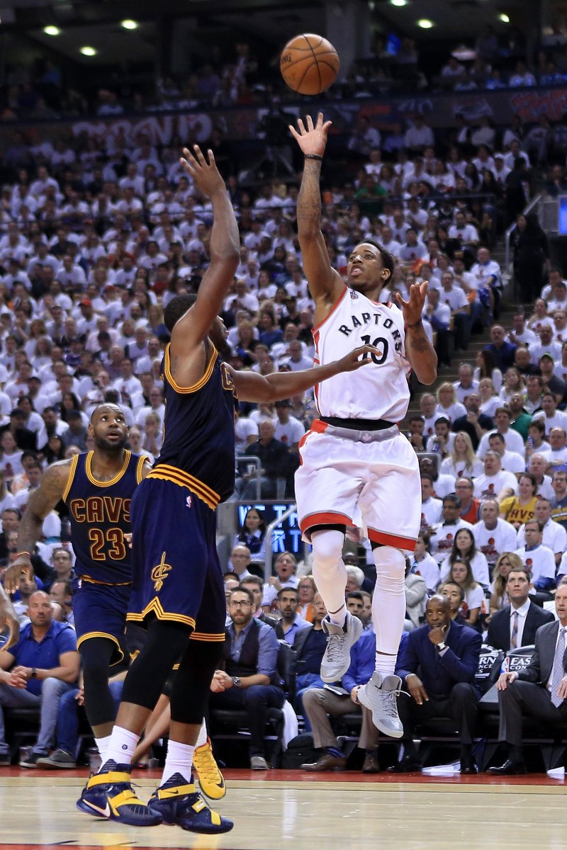 NBA's tweet photo. The @Raptors hold off the @cavs 105-99 and tie the series at 2-2! Lowry &amp; DeRozan combine for 67! #CAVSvRAPTORS https://t.co/8XFrAROY6i