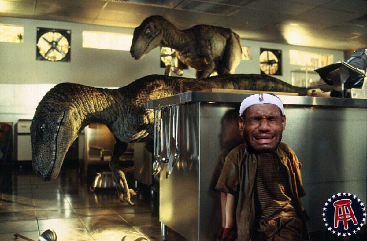 nino_tursic11's tweet photo. Checkin in on Lebron like...@stanverrett 😁😂 #oopsonpurpose https://t.co/p1g07vOmuQ