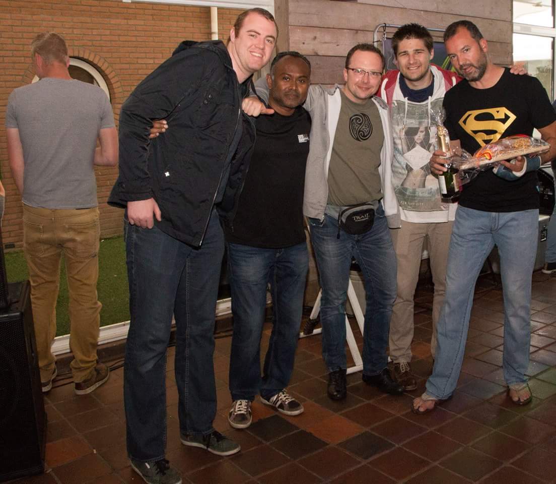 Setfighters's tweet photo. #VHT16 De heren zijn dit jaar wederom kampioen geworden. D1 is 2e geworden, terwijl ze met 5 in het veld stonden. https://t.co/IyHjeQun2T