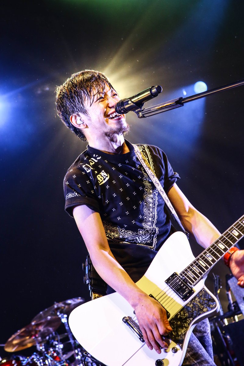 KNOCK OUT MONKEYのVo/Gu、w-shunさん使用モデル、【H-ELT WHS】好評