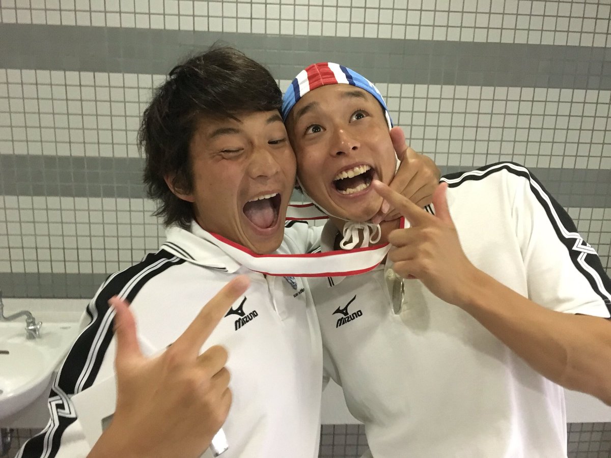 C1By7aKTtHs159v's tweet photo. 銀メダル後日郵送だからこーするしかなかったよ...。 https://t.co/U2GmL7vgl5