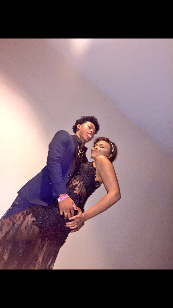 Miami2K17Prom's tweet photo. Goals 👫😍😍 #Prom2k16 https://t.co/QMlzGo3IMO