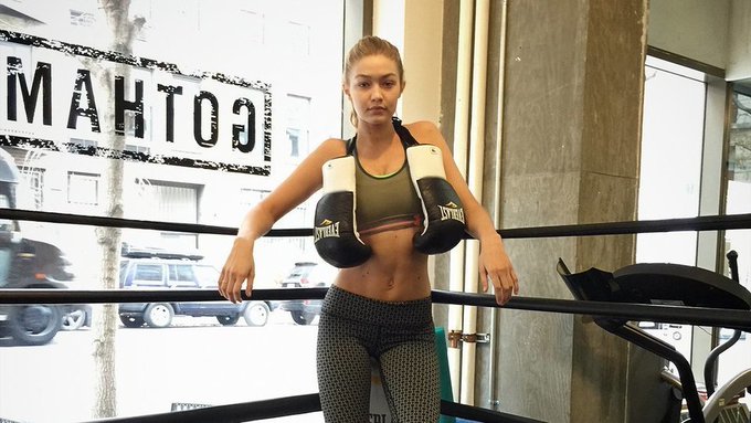 These hot gym selfies may be just the inspiration you need to throw on your workout gear ... https://t