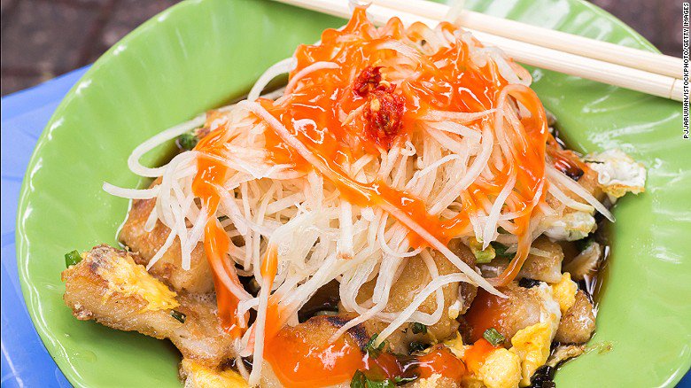 Yum RT <a href="/cnntravel/">CNN Travel</a>: 10 Vietnamese dishes every visitor should try cnn.it/20tNXZc  #lp #travel