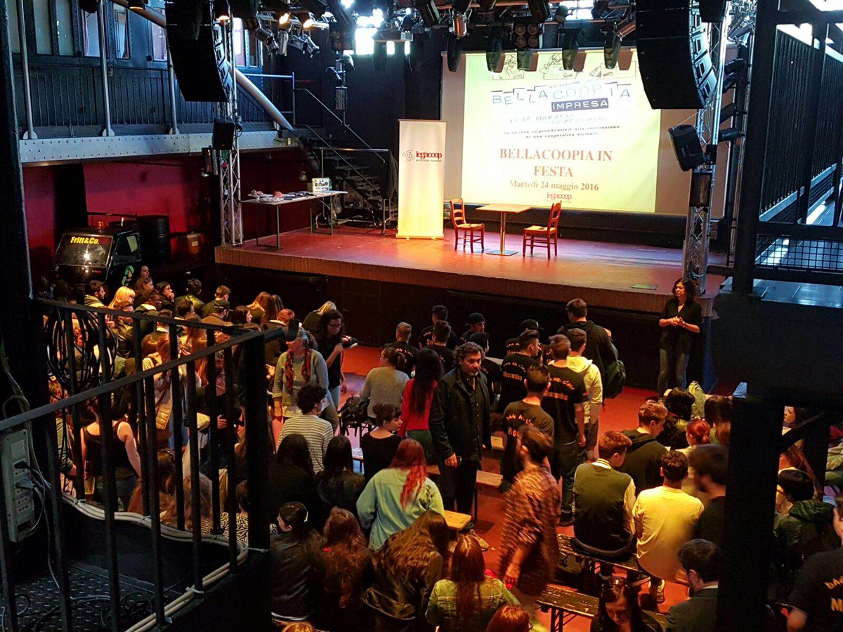 retebellacoopia's tweet photo. Le foto della festa di #BellaCoopia di Reggio Emilia al @Arcifuori, vi aspettiamo alla finale regionale ragazzi! ;) https://t.co/9Eb9pPjR69