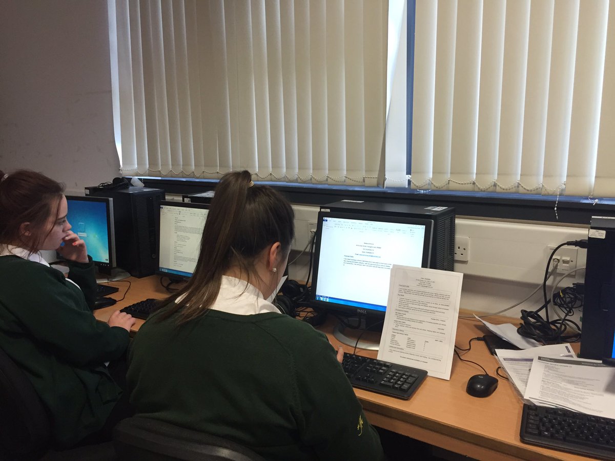 StMungosFalkirk's tweet image. Final week of the S4 vocational course - time for getting those CVs ready  #workstart @myworldofwork