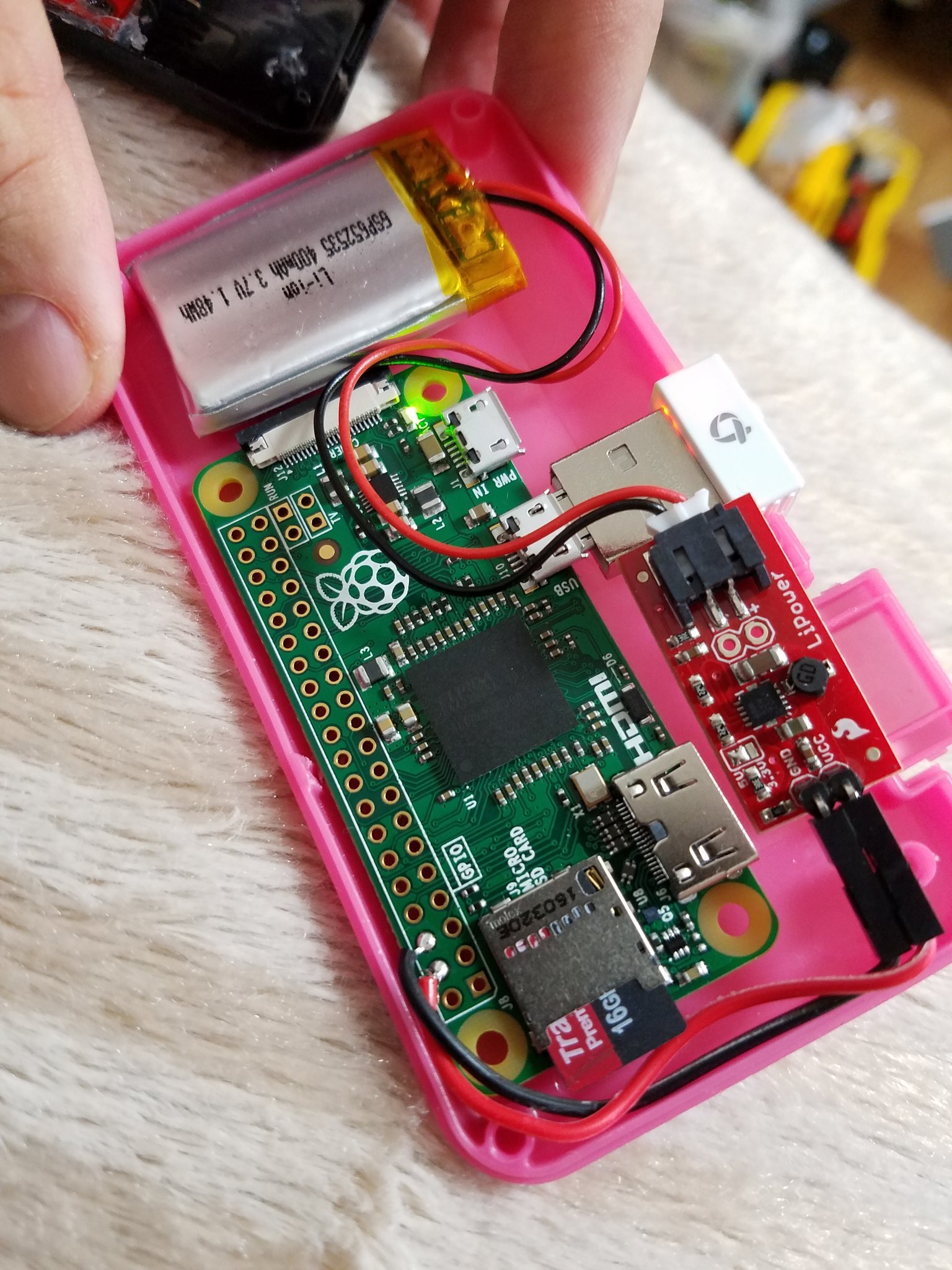 Takatronix on Twitter: "raspberry pi zero 、ミンティア（大きい方）ケースに 