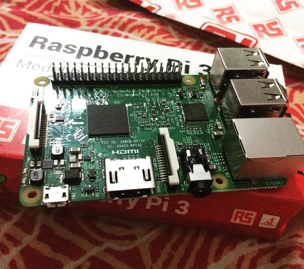 Insta_RaspPi's tweet image. ift.tt/1TIR2nD - #raspberrypi3 #raspberrypi3modelb #homeautomation #developer #l… ift.tt/1Ttud94