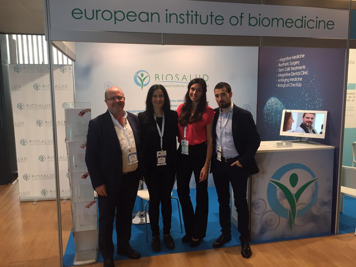 Nuestro equipo dándolo todo en #IMTJSummit2016 evento internacional de #turismodesalud #medicaltravel