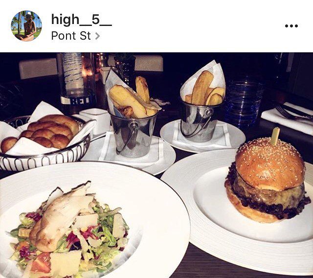 PontSt's tweet image. #lunchtime! 🍔🍟 @high__5__ ordered very well during her stay. ift.tt/1TTSIql