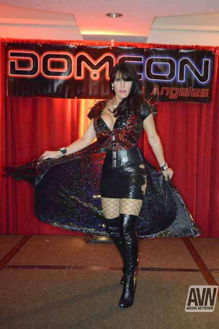By popular demand @DomConLA @AVNMediaNetwork 2016 Here's a bit of fun https://t.co/1IHEO0GwnD - #somedayillsleep<a class="tags" target="_blank" title="On Twitter" href="/?out=eyJ0eXAiOiJKV1QiLCJhbGciOiJIUzUxMiJ9.eyJpYXQiOjE3MjUxMjQ2ODgsImlzcyI6InR3cG9ybnN0YXJzLmNvbSIsIm5iZiI6MTcyNTEyNDY4OCwiZXhwIjoxNzU2NjYwNjg4LCJyZWRpcmVjdF91cmwiOiJodHRwczovL3R3aXR0ZXIuY29tL0RvbUNvbkxBIn0.hgM9We22z1JvqGf3InSTUQAkGeyw85Sd3L1b5W-CQ65S1yYzm53-Gi3h0AH9HH0DfZzwkroo_70ti8gLrz3h3g">@DomConLA</a><a class="tags" href="/tag/avnmedianetwork">@avnmedianetwork</a><a href="/tag/somedayillsleep"class="tags"><span>#somedayillsleep</span></a>