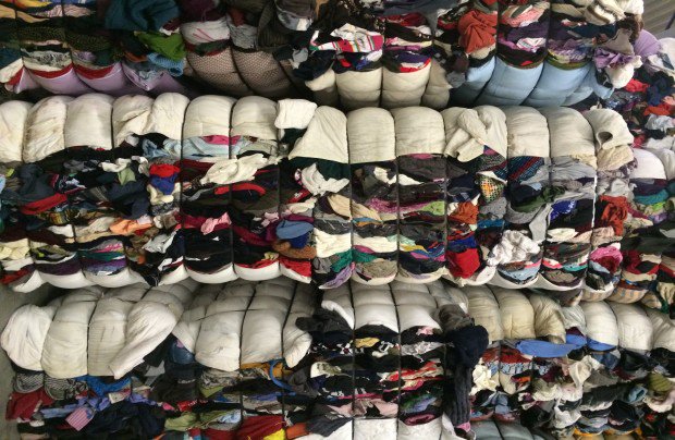Help WOOL2 met de 1e collectie! Lees hoe jij 15% korting op deze collectie krijgt via bit.ly/245Byvp