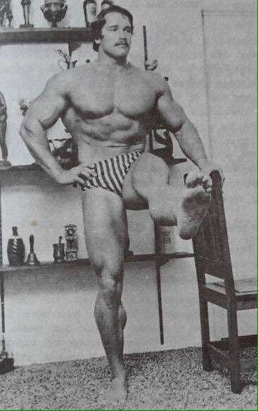 OldSchoolGold's tweet photo. Arnold https://t.co/AZYANvtUvr