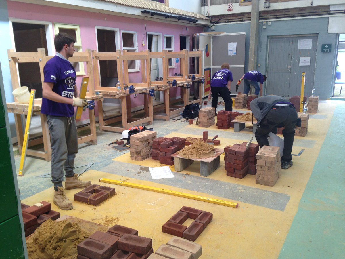simplystairs's tweet photo. Competition time for bricklayers @EastKentCollege in Folkestone. #skillbuild @NKCollege1 https://t.co/BlVyPBNJbP