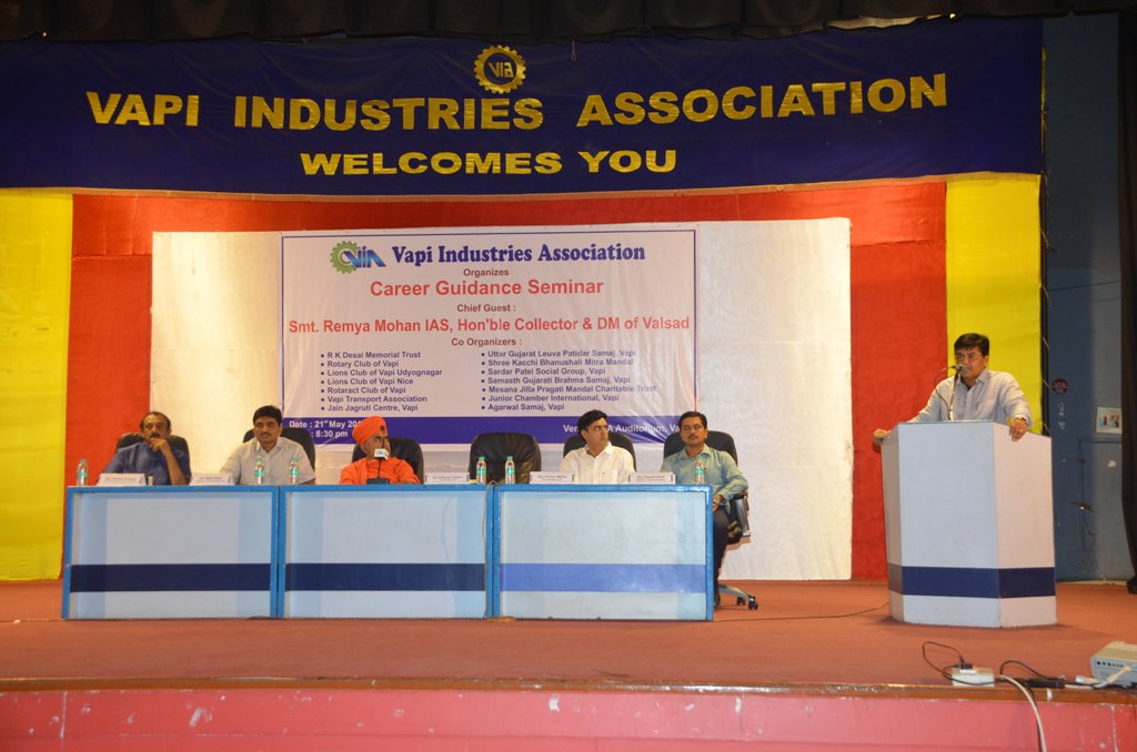 VIAVapi's tweet image. Career Guidance Seminar at VIA Auditorium on 21.05.2016 at 8:30pm jointly with 14 renowned NGOs of Vapi