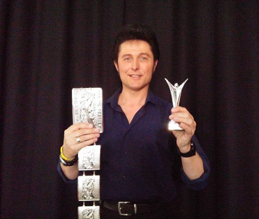 PeterKasElvis's tweet image. King of Britain 2016 Gospel Contest winner for 'You'll Never Walk Alone'. Happy! :-) #Elvis #ETA #gospel #contest