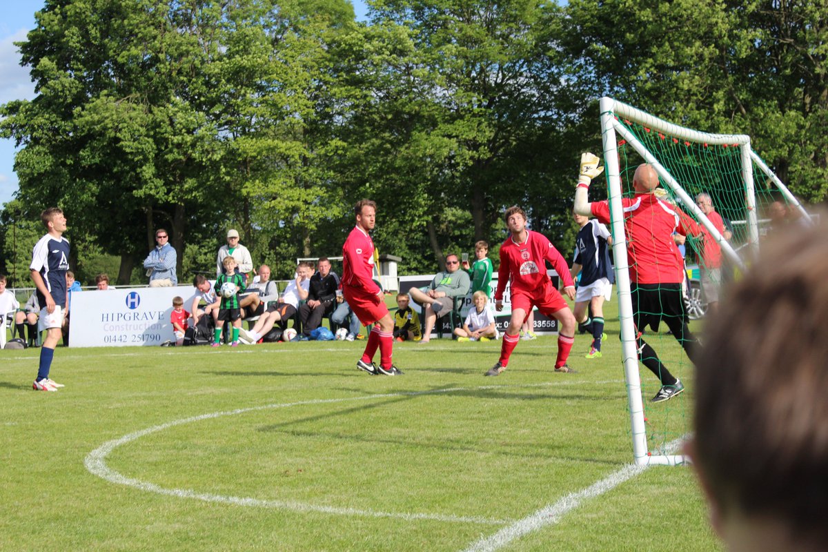 Due to dropouts we've still got a couple of team slots for our 5-a-side tourn' on 4th June bovingdonfc.co.uk/5-a-side_2016.…