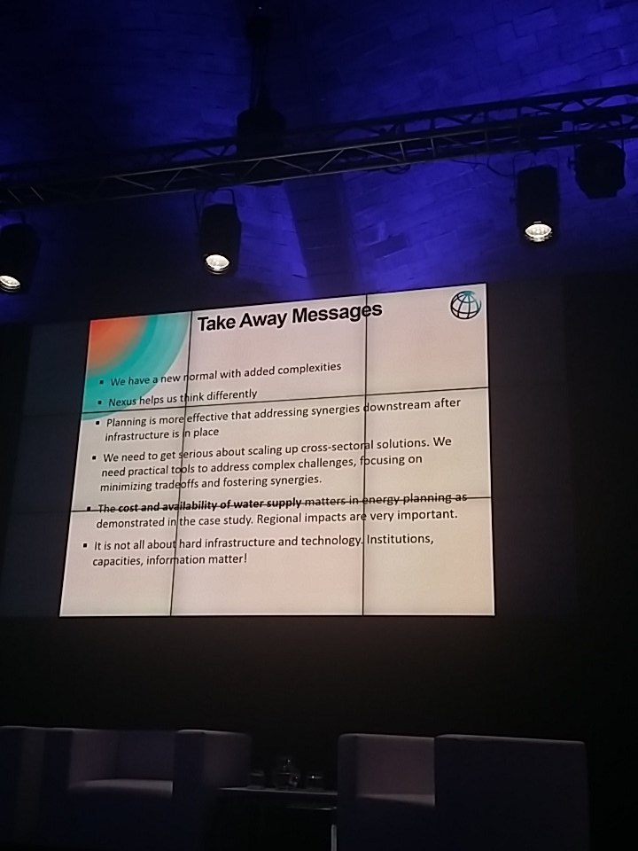 mariapimaymo's tweet photo. Coordinación infraestructuras asegura el uso final. Planificación importa #creachallenges #creatheme @diegorod_water https://t.co/Hq5YyCrwwj