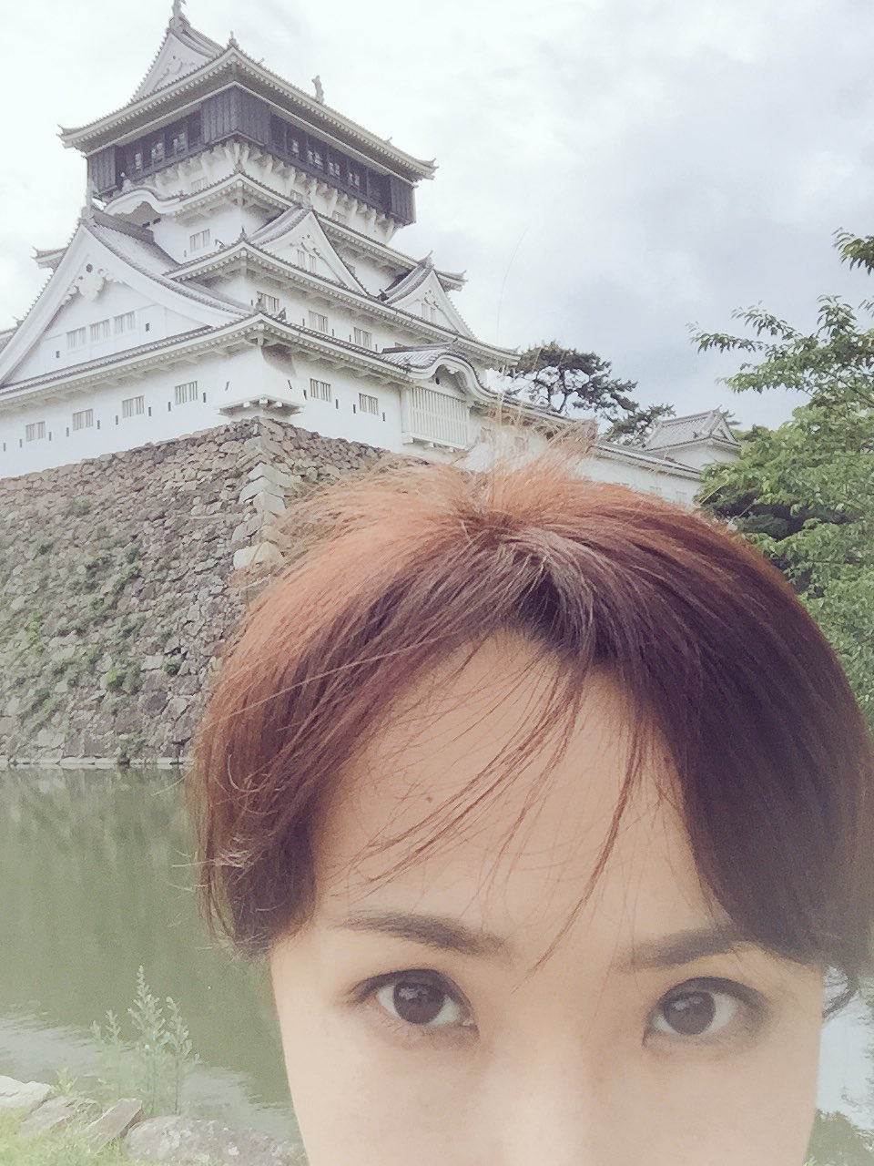 濱田めぐみ 井上芳雄くんディズニーコンサートで 福岡に来ました O ちょいと足を延ばして 実感の小倉に寄りまして 遊び場だった 小倉城 よく食べた にゅう麺 懐かしいっ O T Co Su9moocccv Twitter